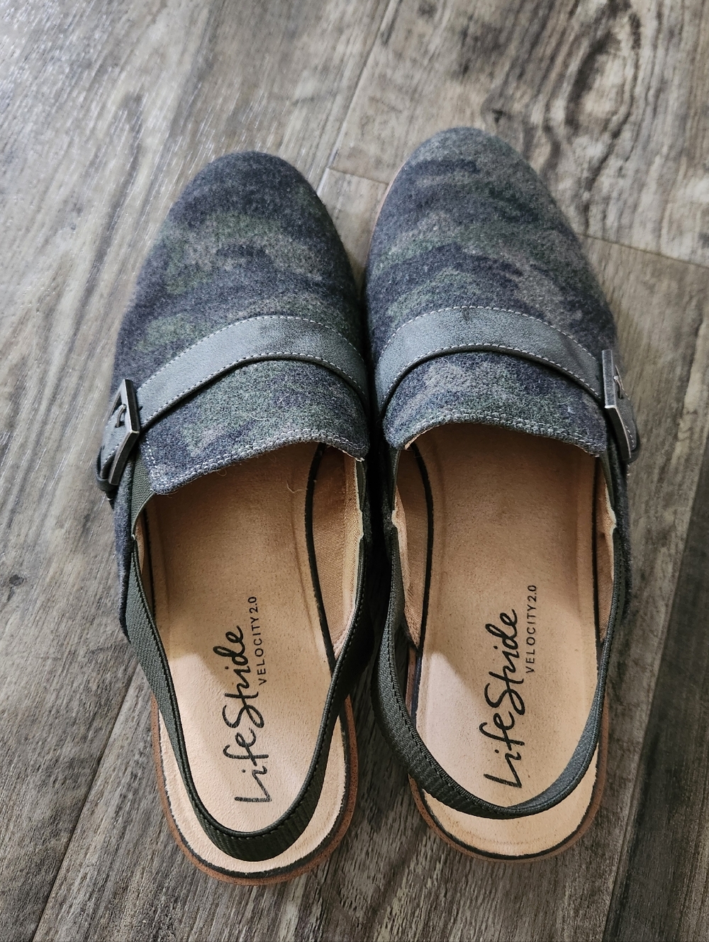 Life Stride Women's Zaida Velocity 2.0 Olive Camo Felt Slingback Mule Loafers - Picture 3 of 10